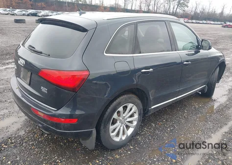 2015 Audi Q5 2.0T Premium z USA, uszkodzony, nr VIN WA1CFAFP6FA109842